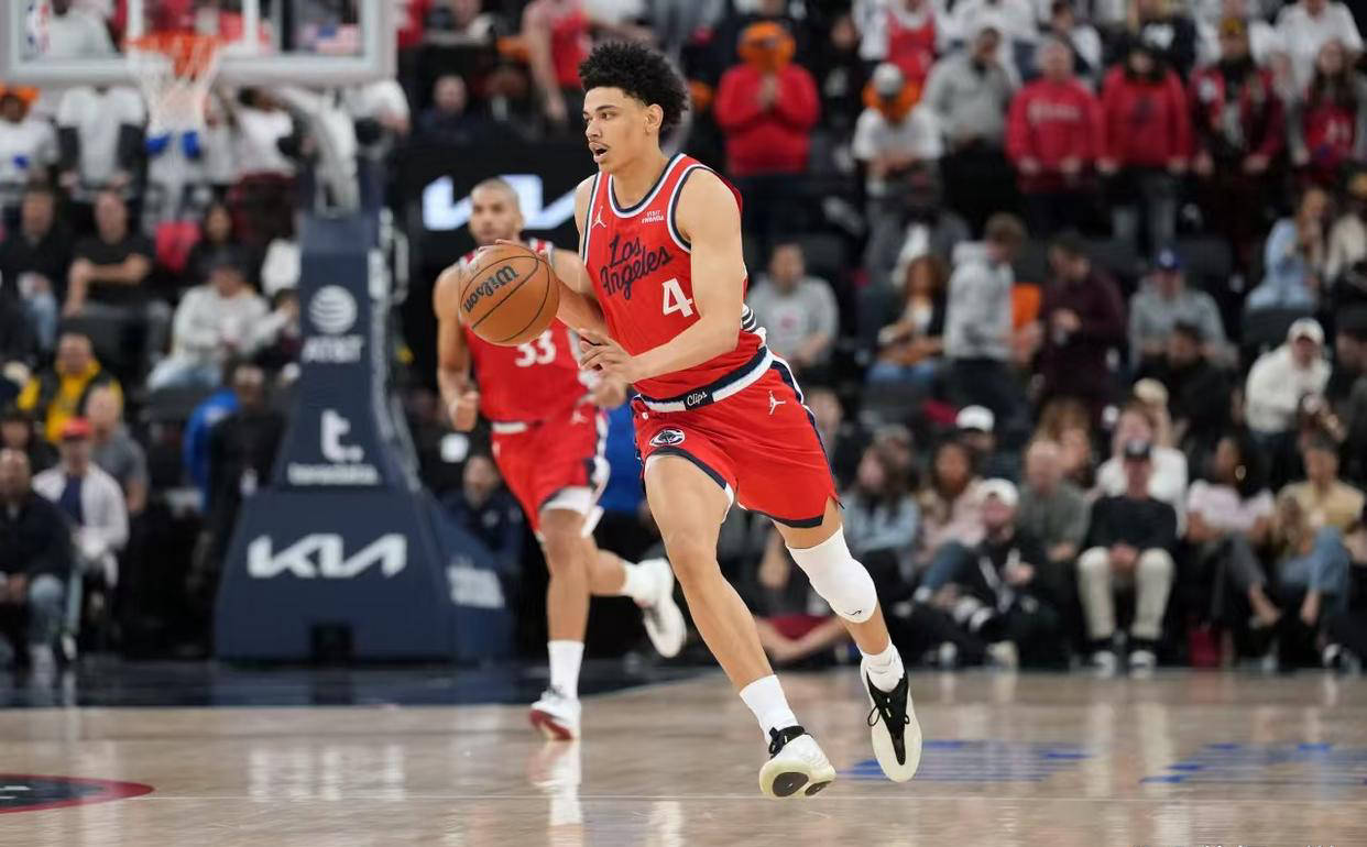 包含离谱！山东男篮冲刺阶段回应争议尼斯篮板制胜，Karsa与80激战快船分钟的词条